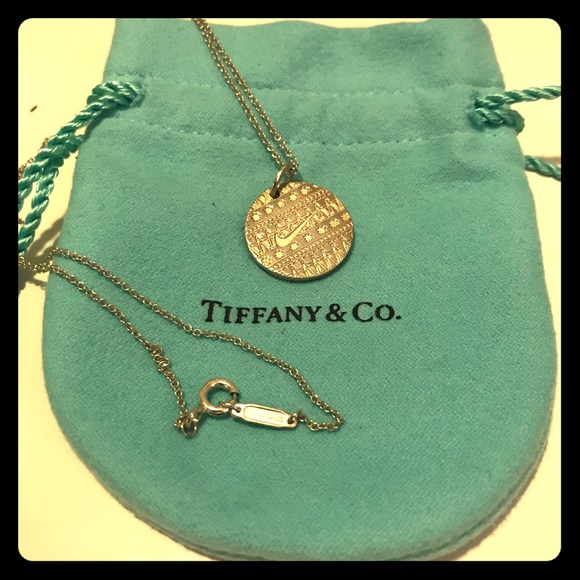 nike women's half marathon tiffany necklace 2018